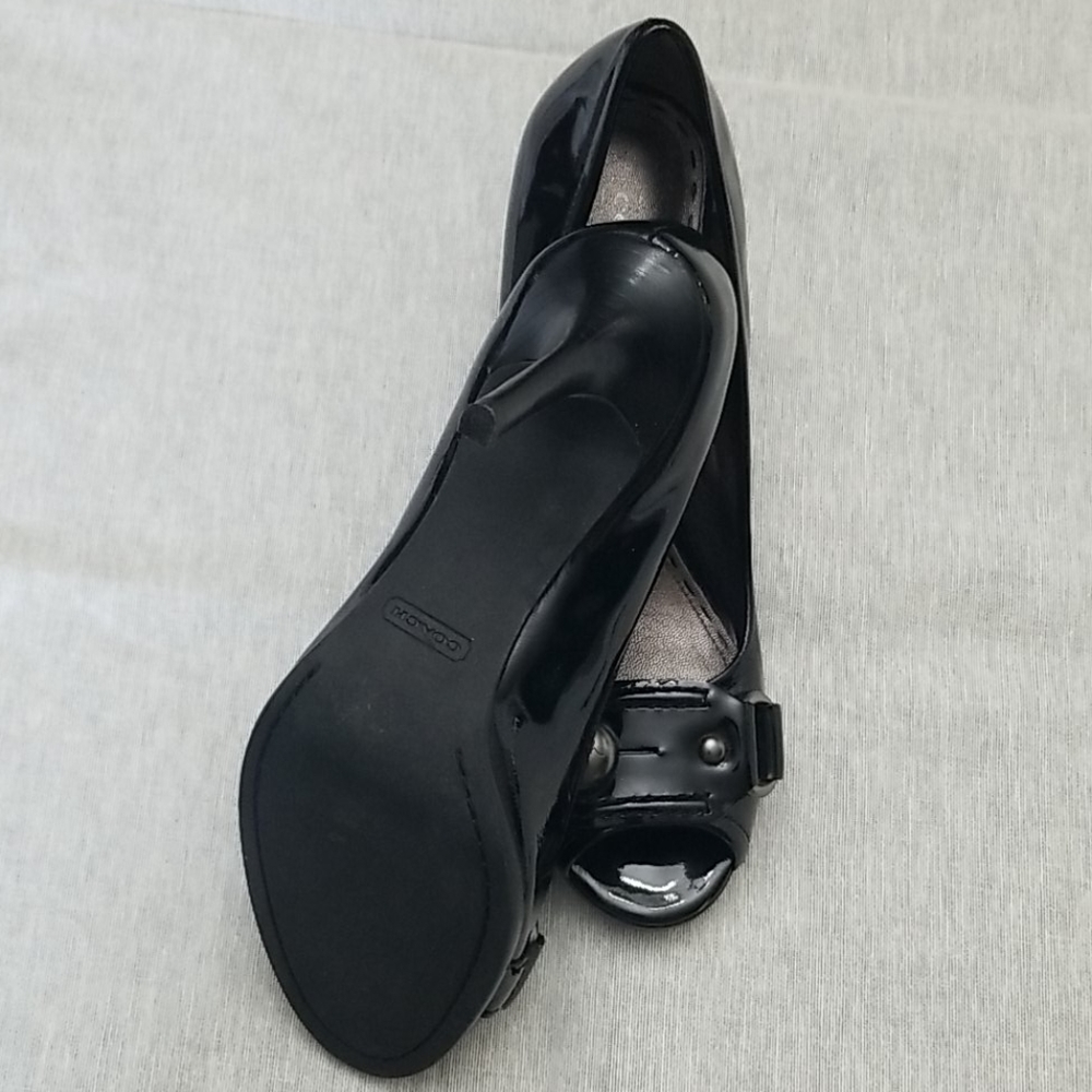 Coach Dorita Black Pump - Size 7 - Picture 7 of 7